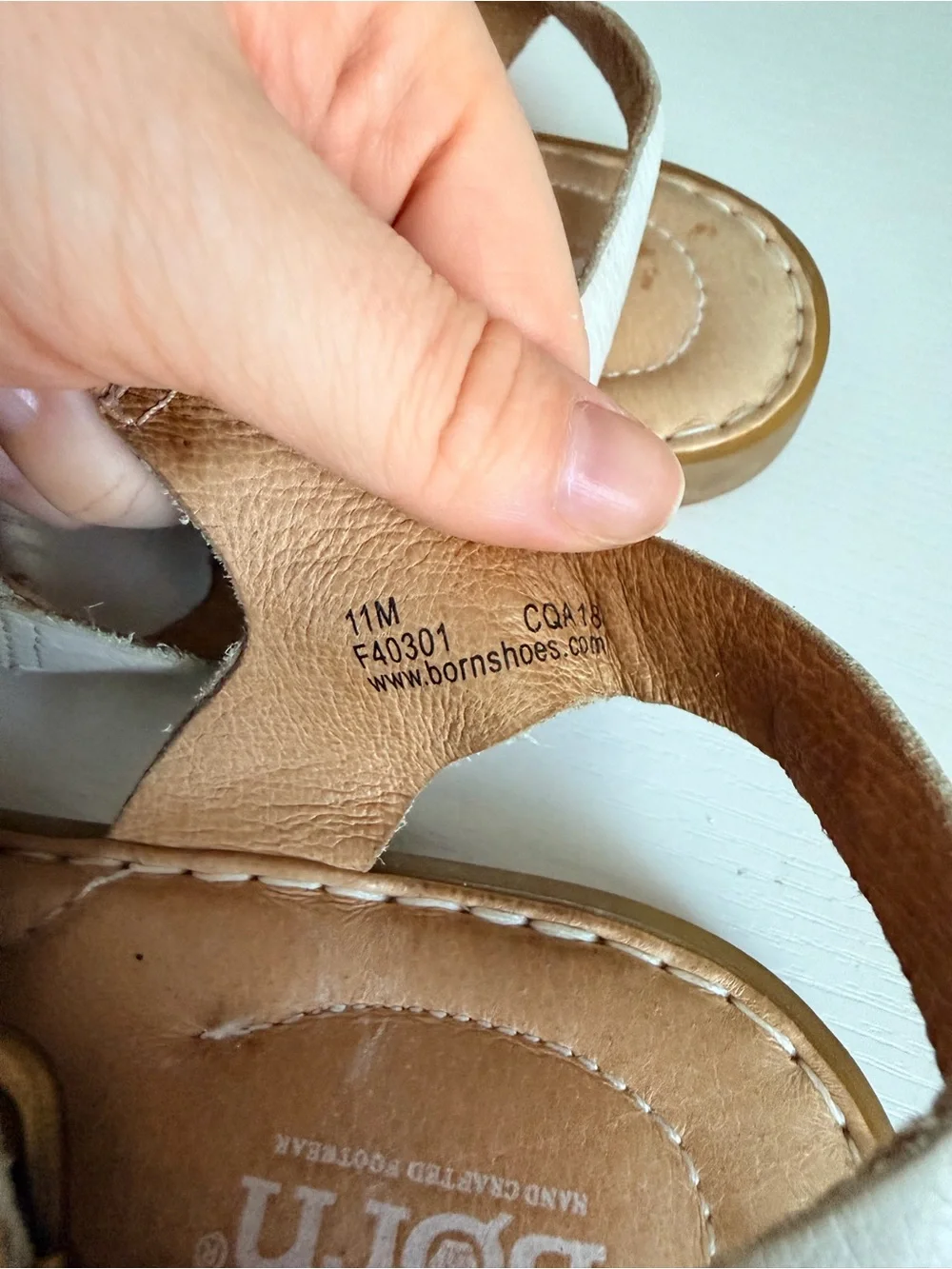 Born Lake Sandal White Straps Size 11